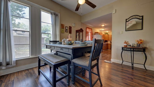 Brenham 2-story, 4-bed 404 W Jefferson Street-idx