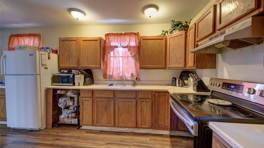 Brenham 2-story, 4-bed 404 W Jefferson Street-idx