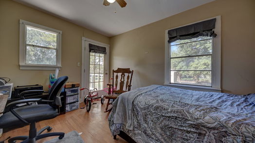 Brenham 2-story, 4-bed 404 W Jefferson Street-idx