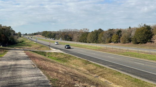 Brenham null-story, null-bed 5605 Highway 290 Highway W-idx