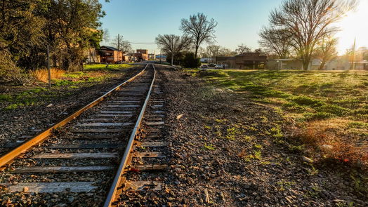 Brenham null-story, null-bed 106 W First Street-idx