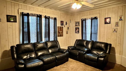 Brenham 2-story, 4-bed 506 West Alamo Street-idx