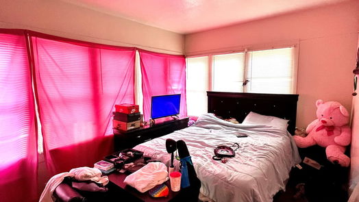 Brenham 2-story, 4-bed 506 West Alamo Street-idx