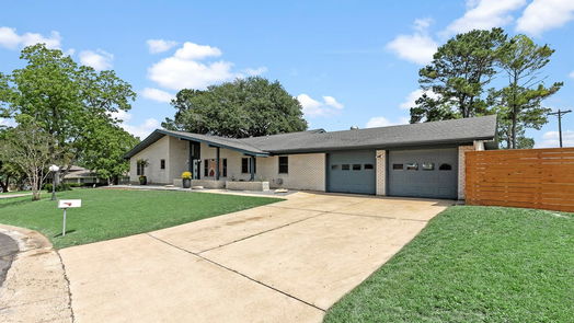 Brenham 1-story, 4-bed 305 Hillcrest Lane-idx