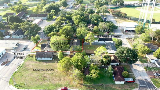 Brenham 2-story, 8-bed 1003 N Park Street-idx