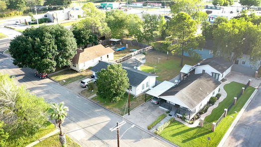 Brenham 2-story, 8-bed 1003 N Park Street-idx