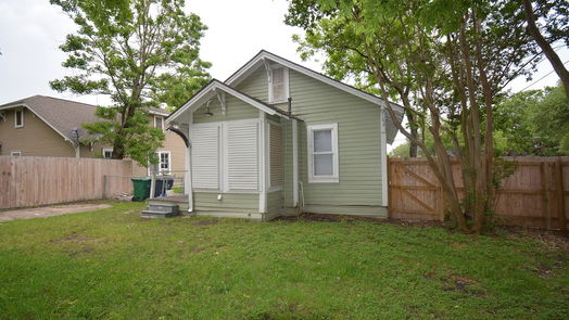 Brenham 2-story, 8-bed 1003 N Park Street-idx