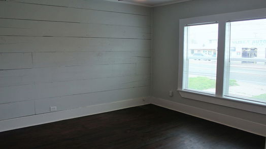 Brenham 2-story, 8-bed 1003 N Park Street-idx
