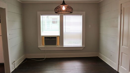 Brenham 2-story, 8-bed 1003 N Park Street-idx