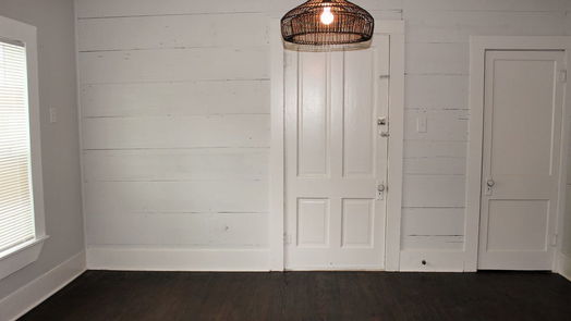 Brenham 2-story, 8-bed 1003 N Park Street-idx