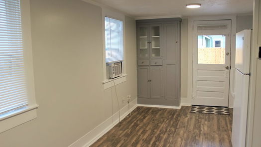 Brenham 2-story, 8-bed 1003 N Park Street-idx
