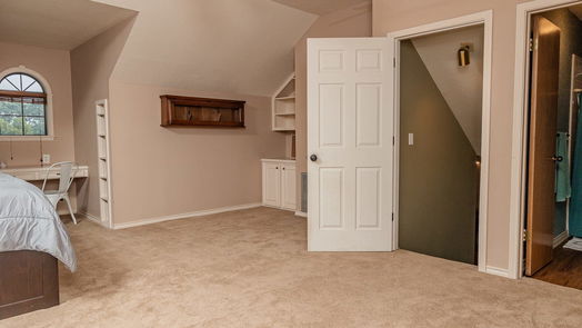 Brenham 2-story, 4-bed 3000 Creekside Drive-idx