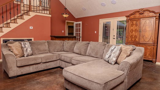 Brenham 2-story, 4-bed 3000 Creekside Drive-idx