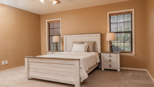 Brenham 2-story, 4-bed 3000 Creekside Drive-idx