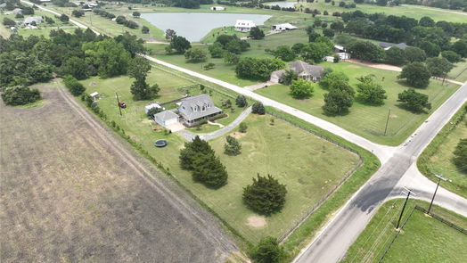 Brenham 2-story, 4-bed 2300 Tonckawa Hills Ln-idx