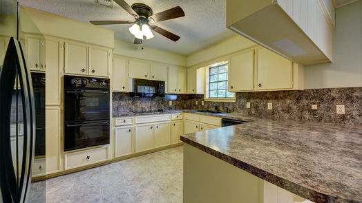 Brenham 1-story, 4-bed 1507 Leslie D Lane-idx