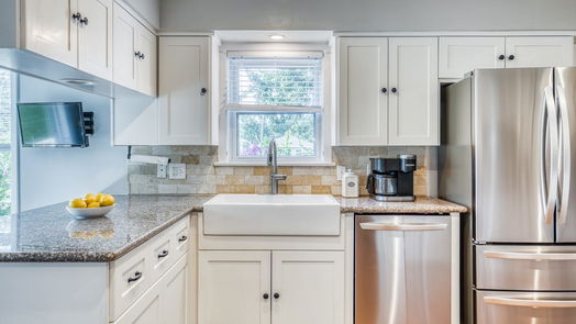 Brenham 2-story, 4-bed 204 Oak Hill Drive-idx