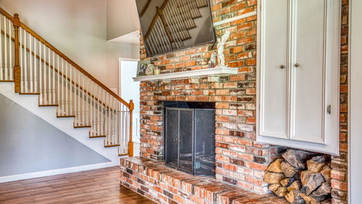 Brenham 2-story, 4-bed 204 Oak Hill Drive-idx