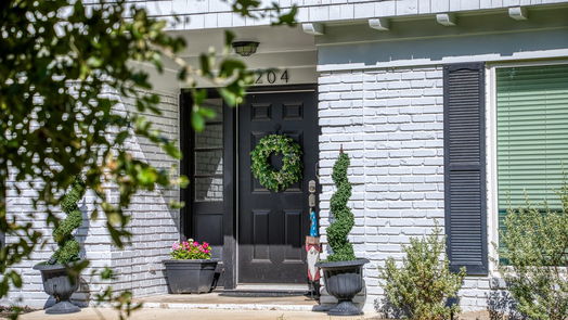 Brenham 2-story, 4-bed 204 Oak Hill Drive-idx
