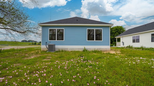 Brenham 1-story, 3-bed 226 N Dixie Street-idx