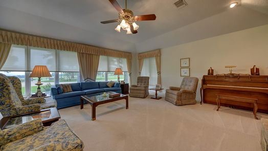 Brenham null-story, 4-bed 2900 Indian Paint Brush Road-idx