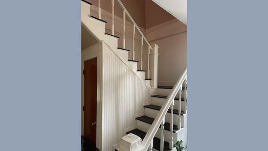 Brenham 2-story, 4-bed 404 W Jefferson Street-idx