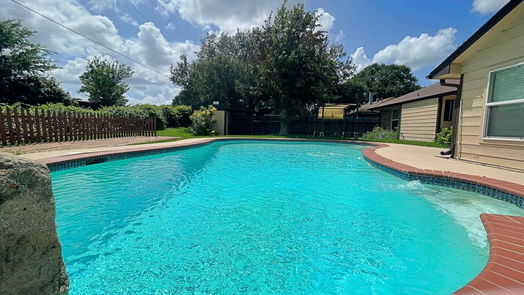 Brenham 1-story, 3-bed 1308 Allison Street-idx