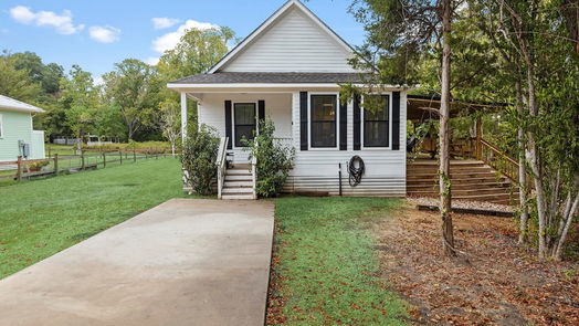 Brenham 1-story, 3-bed 511 Pecan Street-idx