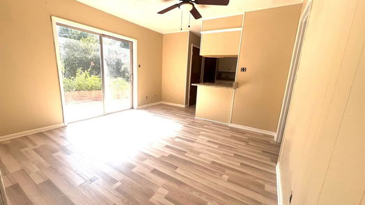 Brenham 1-story, 3-bed 206 Heights Circle-idx