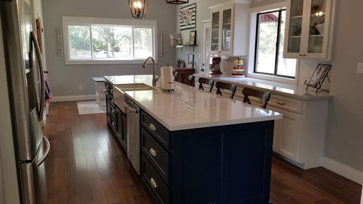 Brenham 2-story, 4-bed 5430 Hillside Lane-idx