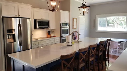Brenham 2-story, 4-bed 5430 Hillside Lane-idx