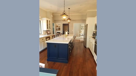 Brenham 2-story, 4-bed 5430 Hillside Lane-idx