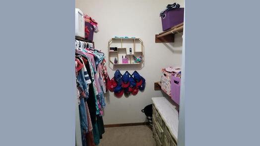 Brenham 2-story, 4-bed 5430 Hillside Lane-idx