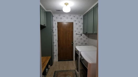 Brenham 2-story, 4-bed 5430 Hillside Lane-idx