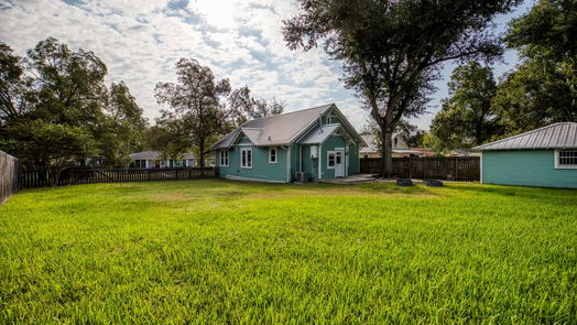 Brenham 2-story, 3-bed 607 Center Street-idx