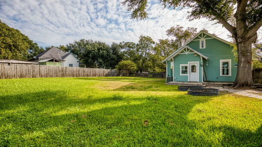 Brenham 2-story, 3-bed 607 Center Street-idx