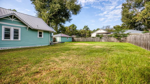 Brenham 2-story, 3-bed 607 Center Street-idx