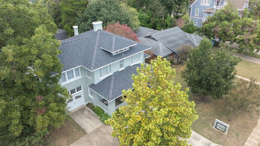 Brenham 2-story, 3-bed 505 E Main Street-idx