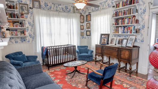 Brenham 2-story, 3-bed 505 E Main Street-idx