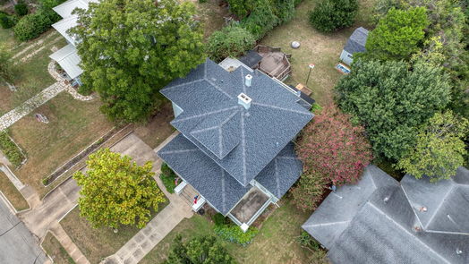 Brenham 2-story, 3-bed 505 E Main Street-idx