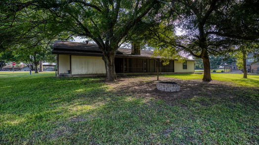 Brenham 1-story, 3-bed 3020 Bluebonnet Boulevard-idx