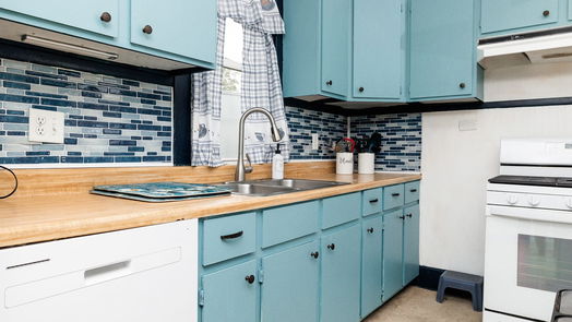 Brenham null-story, 2-bed 810 E Academy Street-idx