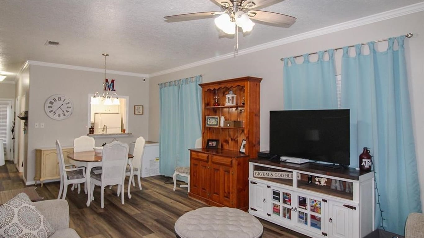 Brenham null-story, 2-bed 2402 Stone Hollow Drive-idx
