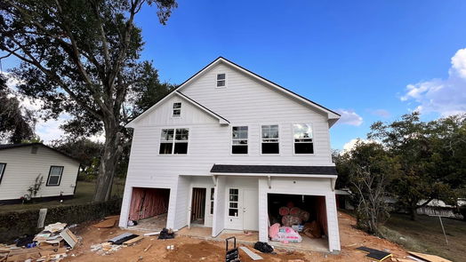 Brenham 2-story, 3-bed 600/602 Sheeley Street-idx