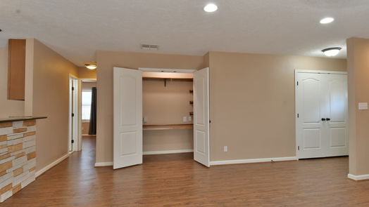Brenham null-story, 2-bed 809 Pecan Street-idx