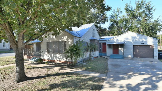 Brenham 2-story, 4-bed 508 Texas Street-idx