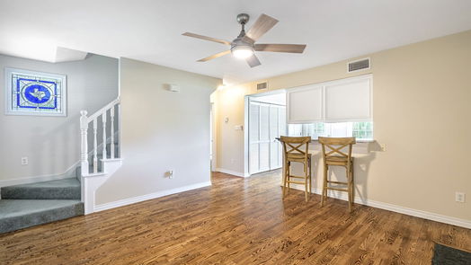 Brenham 2-story, 3-bed 405 W Main Street-idx