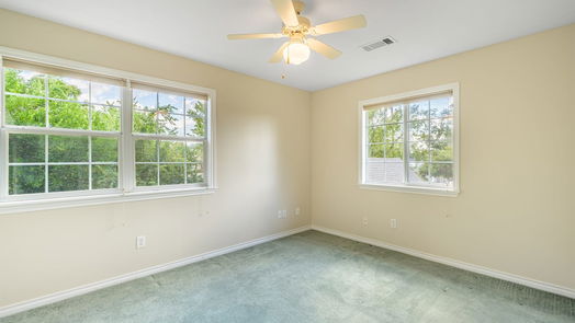 Brenham 2-story, 3-bed 405 W Main Street-idx