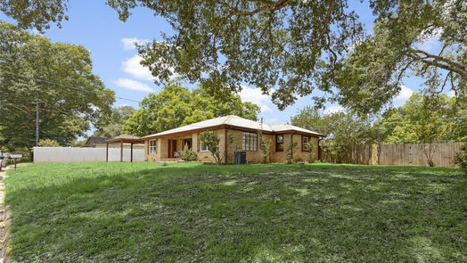 Brenham null-story, 3-bed 705 Burch Street-idx