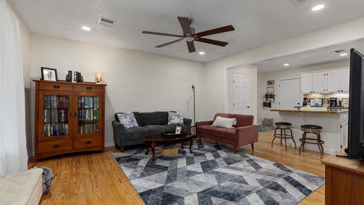 Brenham null-story, 3-bed 705 Burch Street-idx